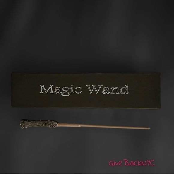Harry Potter Magic Wand Luminous - Picture 3 of 4